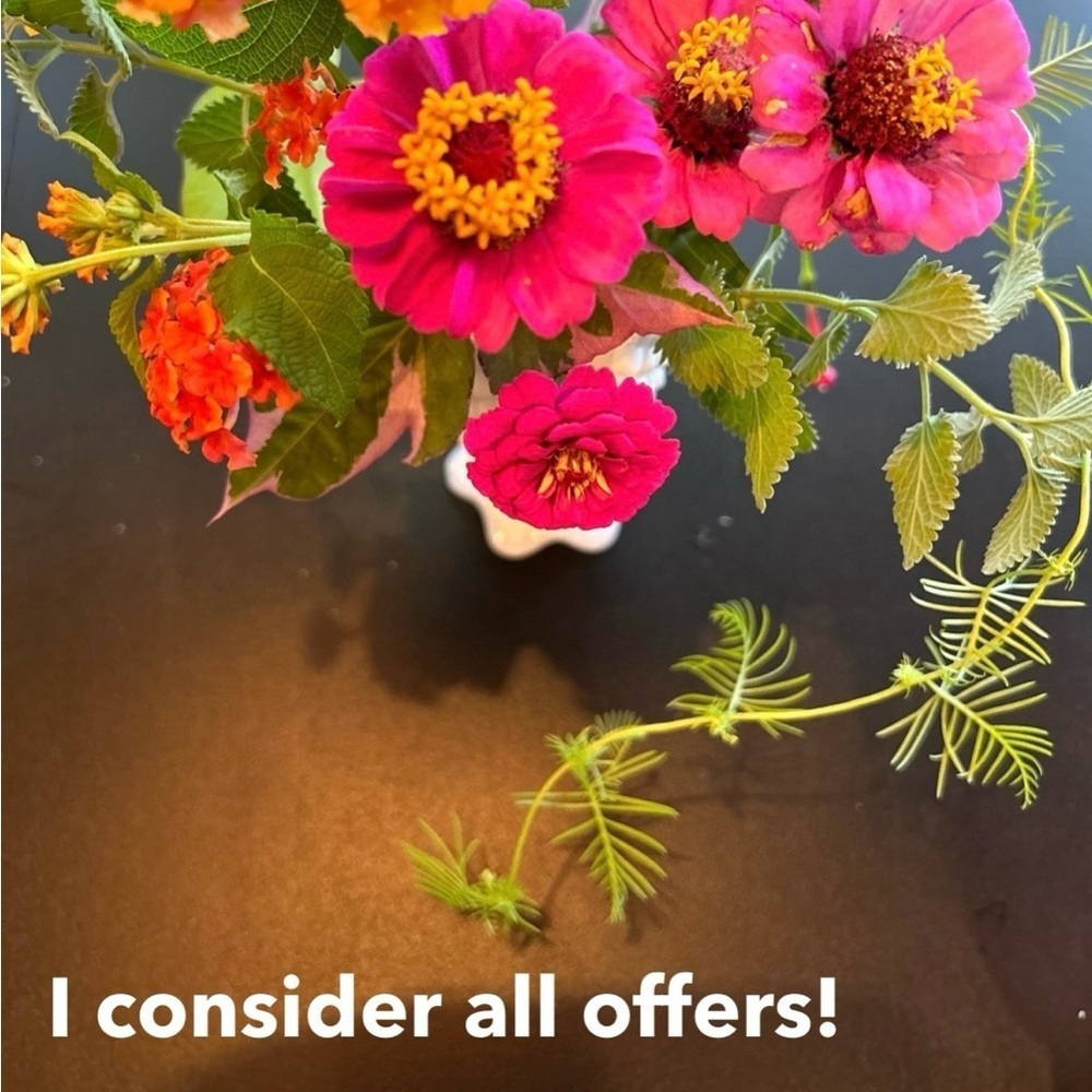 EUC Like New PacSun XS/S denim jacket with Sherpa lining and collar. Dark rinse. - Picture 14 of 14